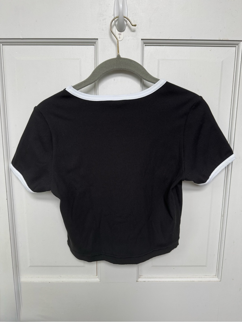 Zoozatz Coastal Carolina Black Ringer Crop Tee - Picture 2 of 9